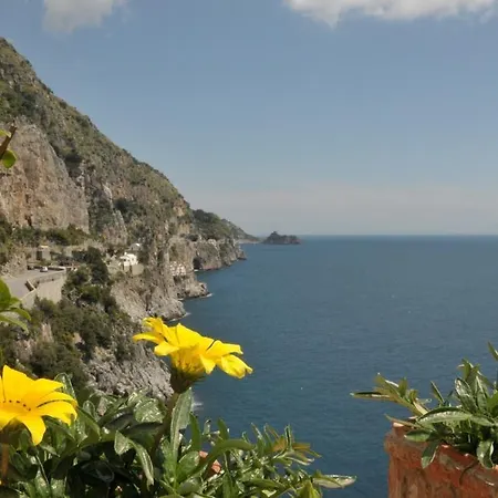 Benedetta بيت للعطل